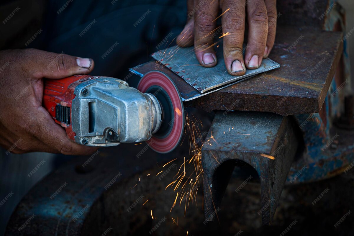 Какой инструмент и для каких целей лучше выбрать?